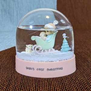 Vintage Baby's First Christmas Snow Globe Precious Moments 1990